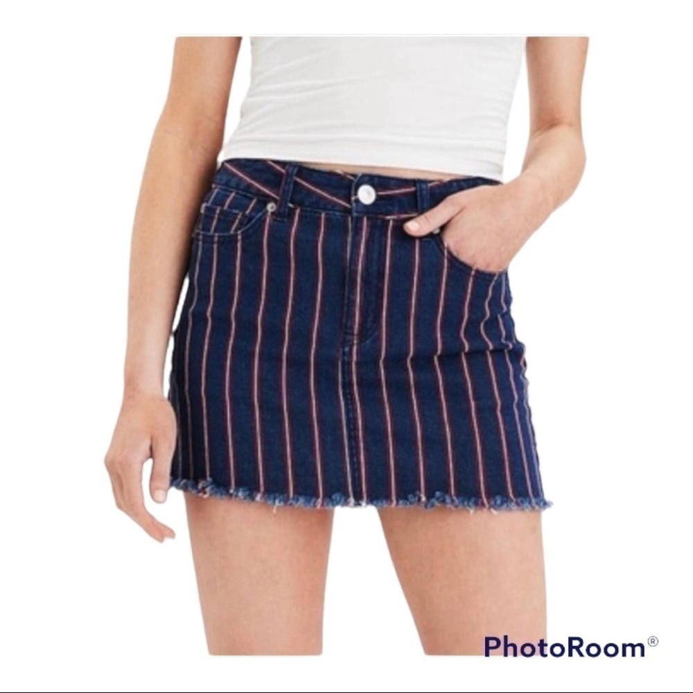 NWT American Eagle | Patriotic High Rise Mini Denim Skirt | Size 8 - Picture 11 of 11